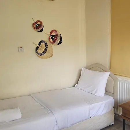 Nissi House بيت للعطل