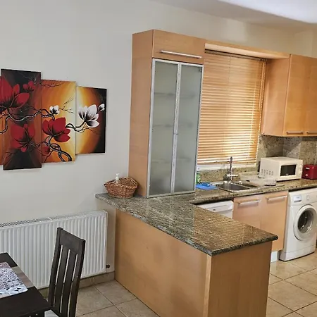 Nissi House Holiday home *